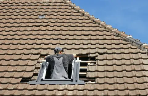 Pose de velux - Saint-Thonan